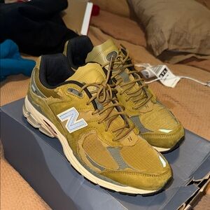 New Balance Olive Green Sneakers 2002RD